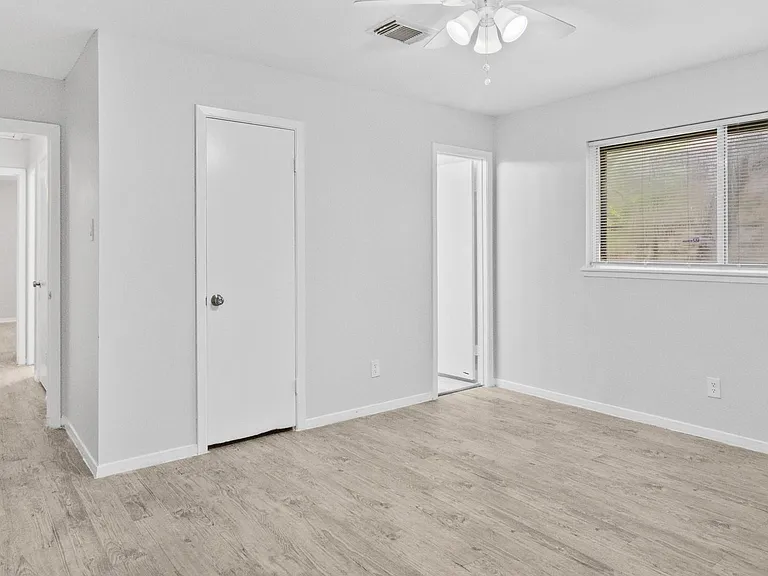 12002 Leitrim Way — Photo 16