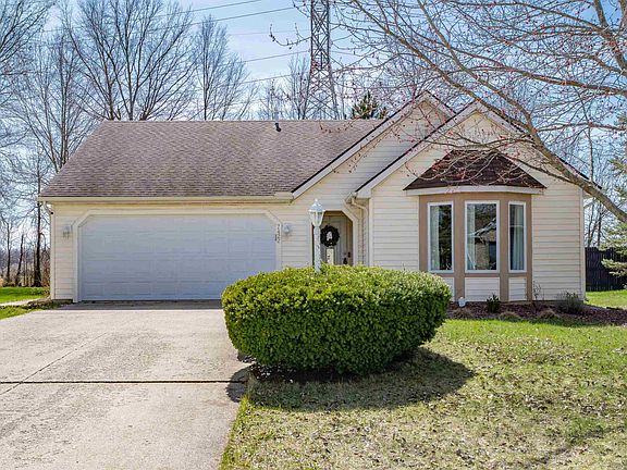 2nd image of 7422 Woodsmill Ct