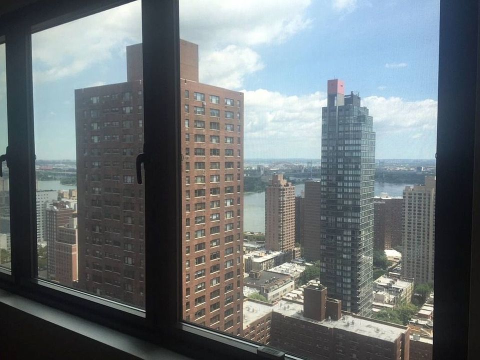1st image of 1623 3rd Ave APT 28E
