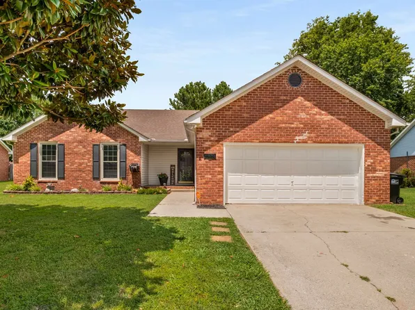 2614 Wellington Pl, Murfreesboro, TN 37128