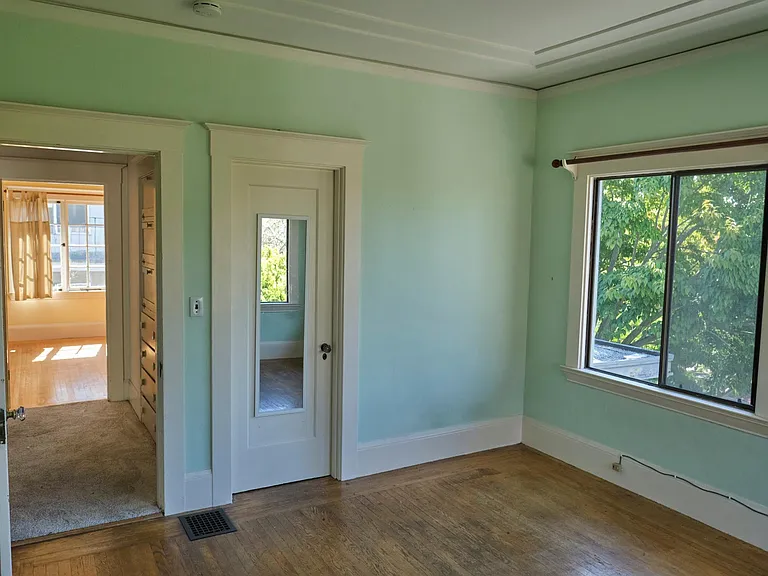 Detail of southwest bedroom, note the large walk in closet. Large closets are found in every room except the first shown bedroom (N.east corner bedroom).