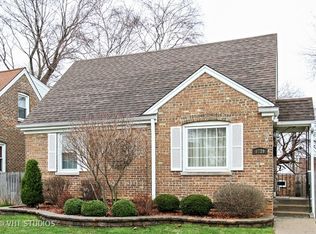 8720 S Sacramento Ave, Evergreen Park, IL