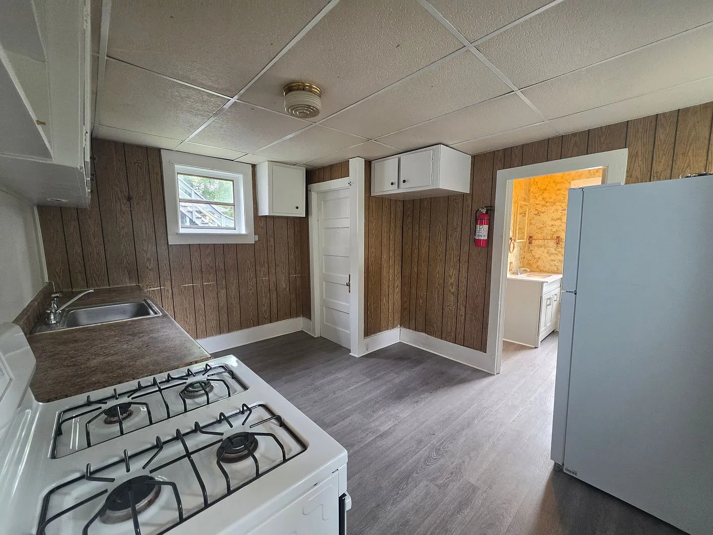 449 S Prospect — Photo 3