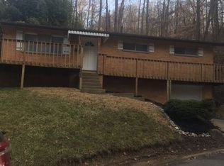 1325 Mallory Ct, Huntington, WV 25701