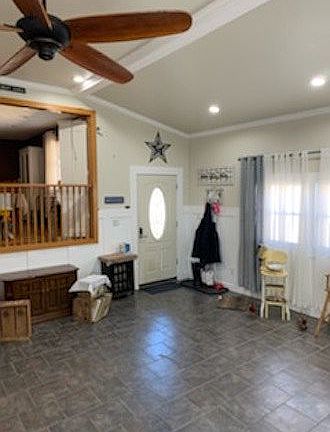 Entry to large Living