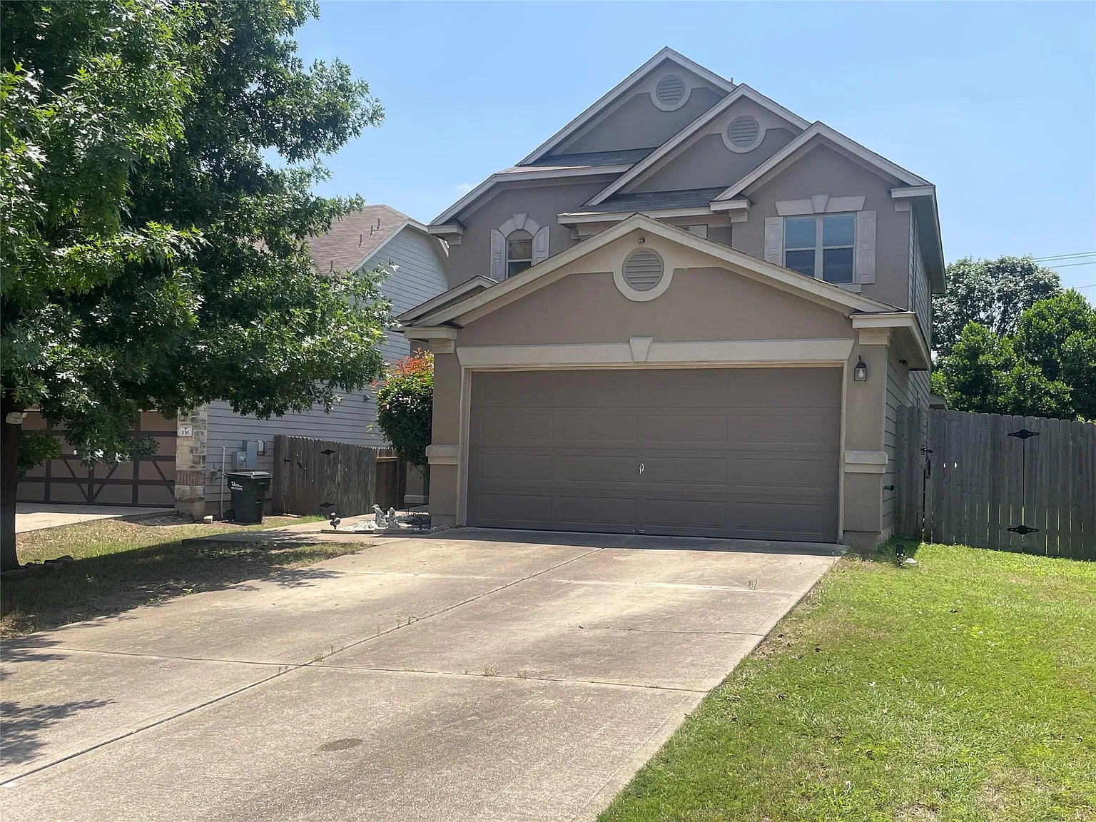 3 bed, 2.5 bath, 1665 sqft, $1,695 — Photo 1