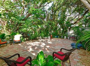 2403 Avenue B, Bradenton Beach, FL 34217