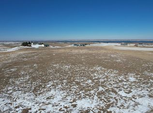 306 Hidden Canyon Est, Brule, NE 69127