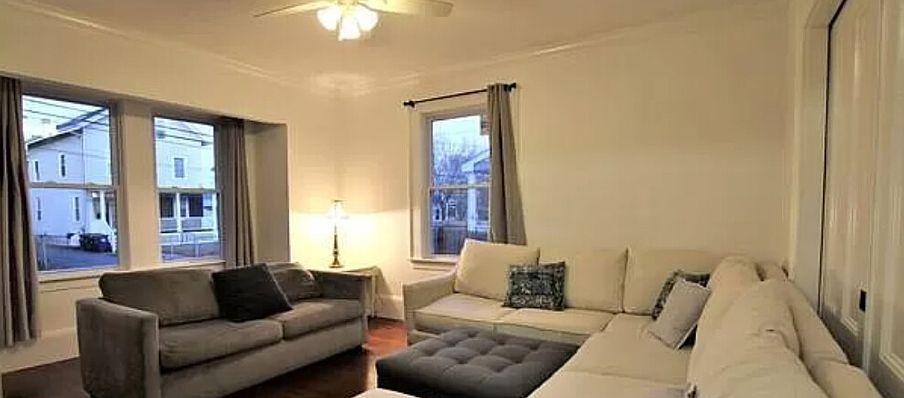 1st image of 18 Holton St #1X