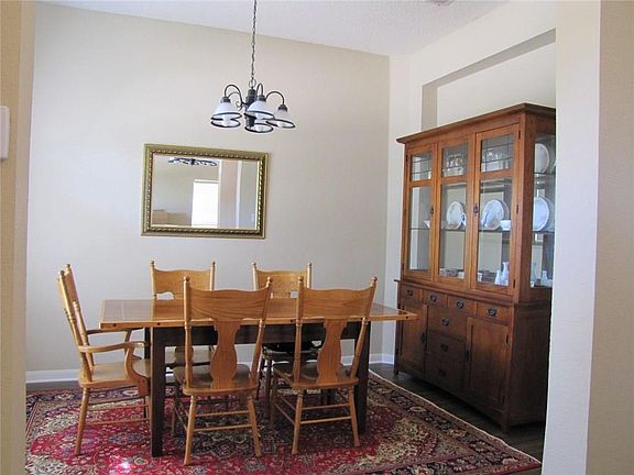 5th image of 1213 Collin Dr