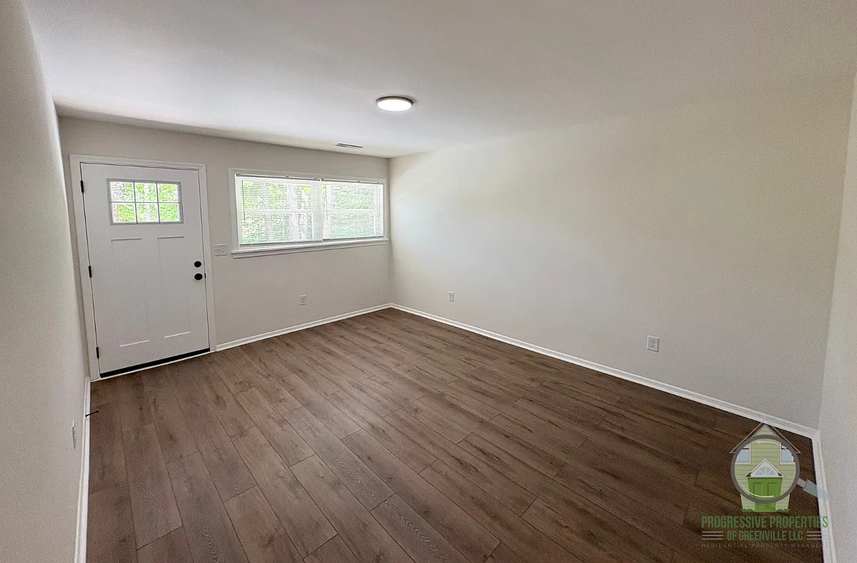 Building Photo - 14 Tanyard Rd #A