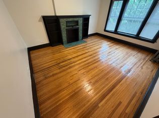 4108 W Washington Blvd, Chicago, IL 60624