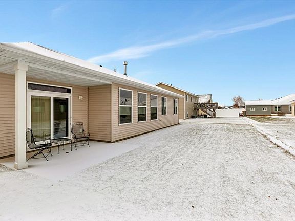 3rd image of 6907 Northwood Ln