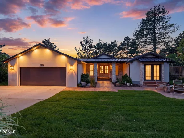 2651 E Hiawatha Cir, Salt Lake City, UT 84108