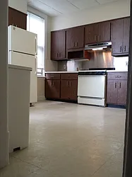 Rented by Metroline Realty