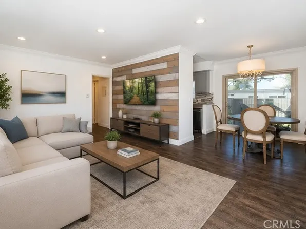 6041 Fountain Park Ln APT 9, Woodland Hills, CA 91367