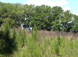 397 Eddings Point Rd, Saint Helena Island, SC 29920