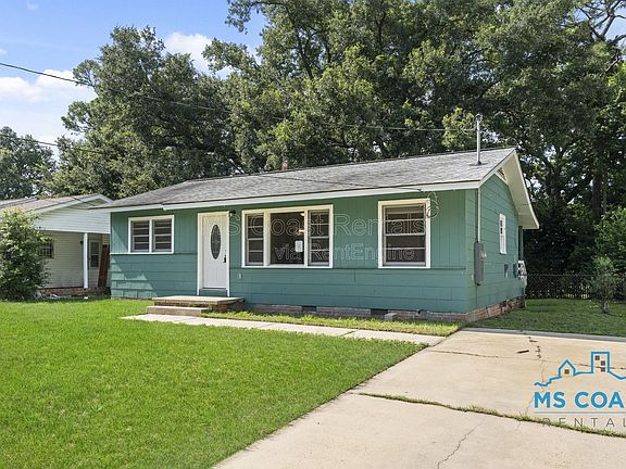 2nd image of 2050 North Dr