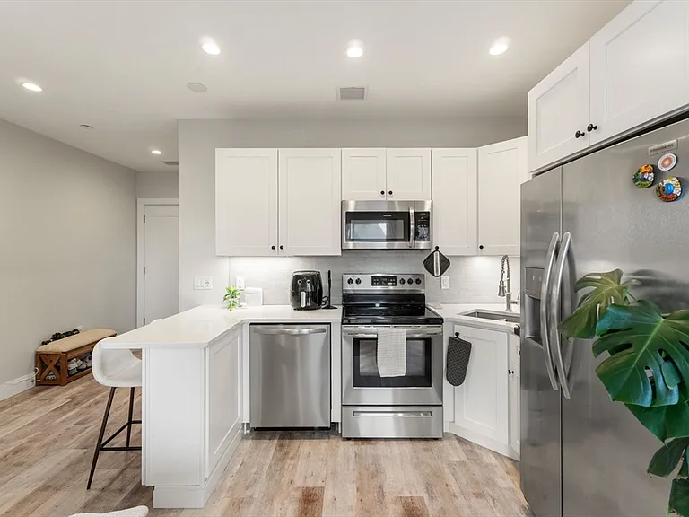 1457 Tremont St #201 — Photo 7