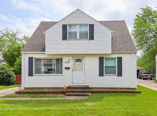 5713 Dunham Rd, Maple Heights, OH 44137