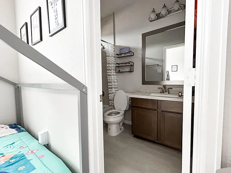 3904 Centre Plains Way — Photo 41