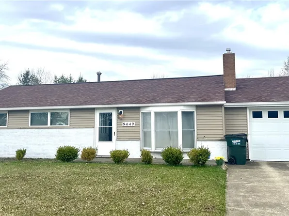 9449 Root Dr, Streetsboro, OH 44241