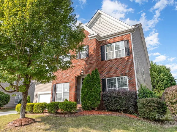 11531 Wilson Mill Ln, Pineville, NC 28134