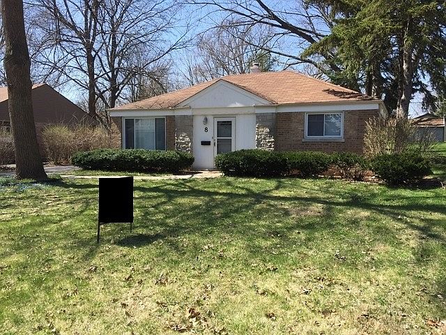 1st image of 8 Sauk Ct