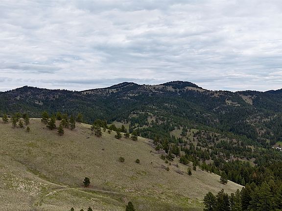 5th image of 206 Upper Sawmill Loop