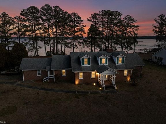 4th image of 2406 Hallieford Rd