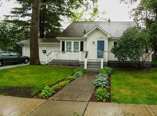 1929 North Ave, Burlington, VT 05408