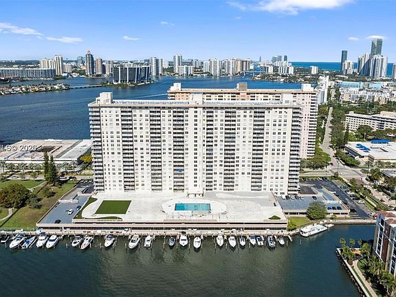 3rd image of 250 174th St APT 1410