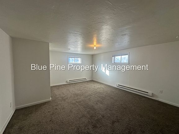 3rd image of 654 North Blvd