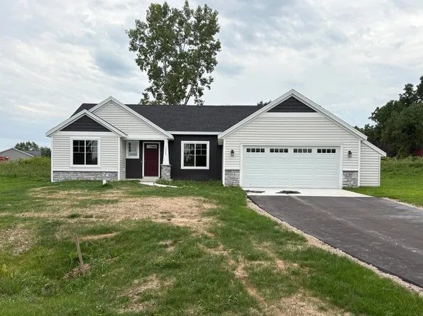 10555 68th St SE, Alto, MI 49302