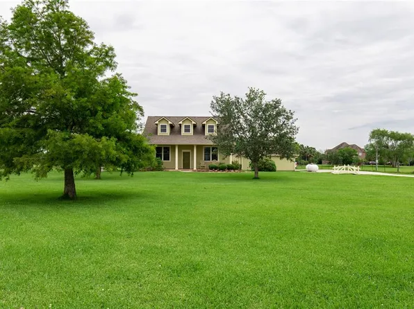 5459 Mustang Rd, Alvin, TX 77511