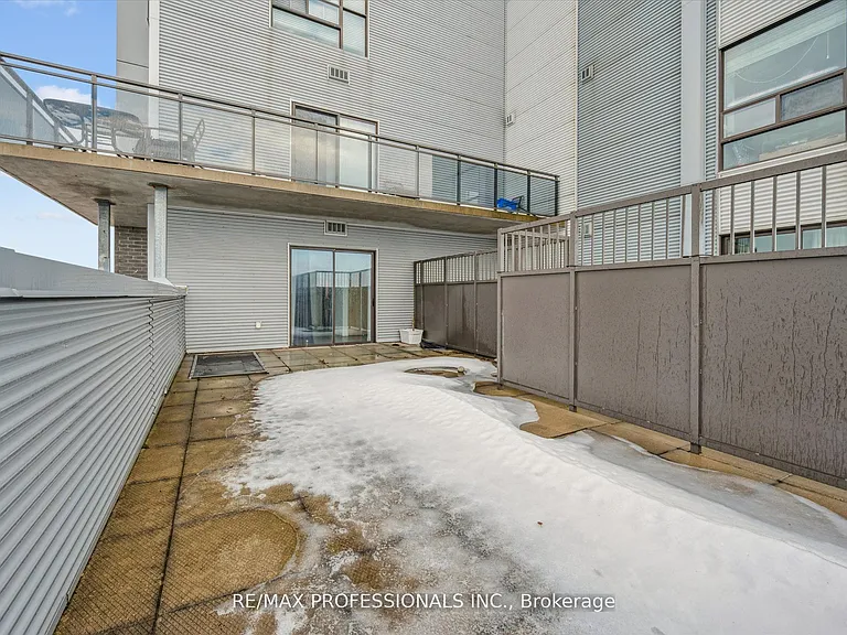318 Spruce St #2103 — Photo 27