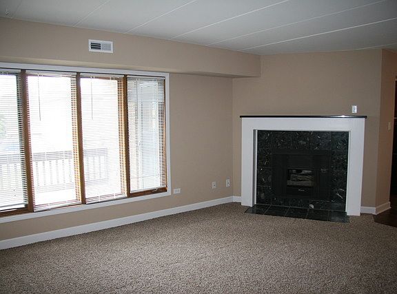 3rd image of 17230 Ridgeland Ave #323