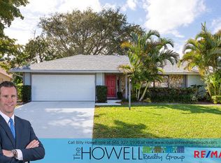 2568 W Carandis Rd, West Palm Beach, FL 33406