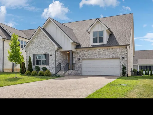 1022 Gadwall Ln, Spring Hill, TN 37174