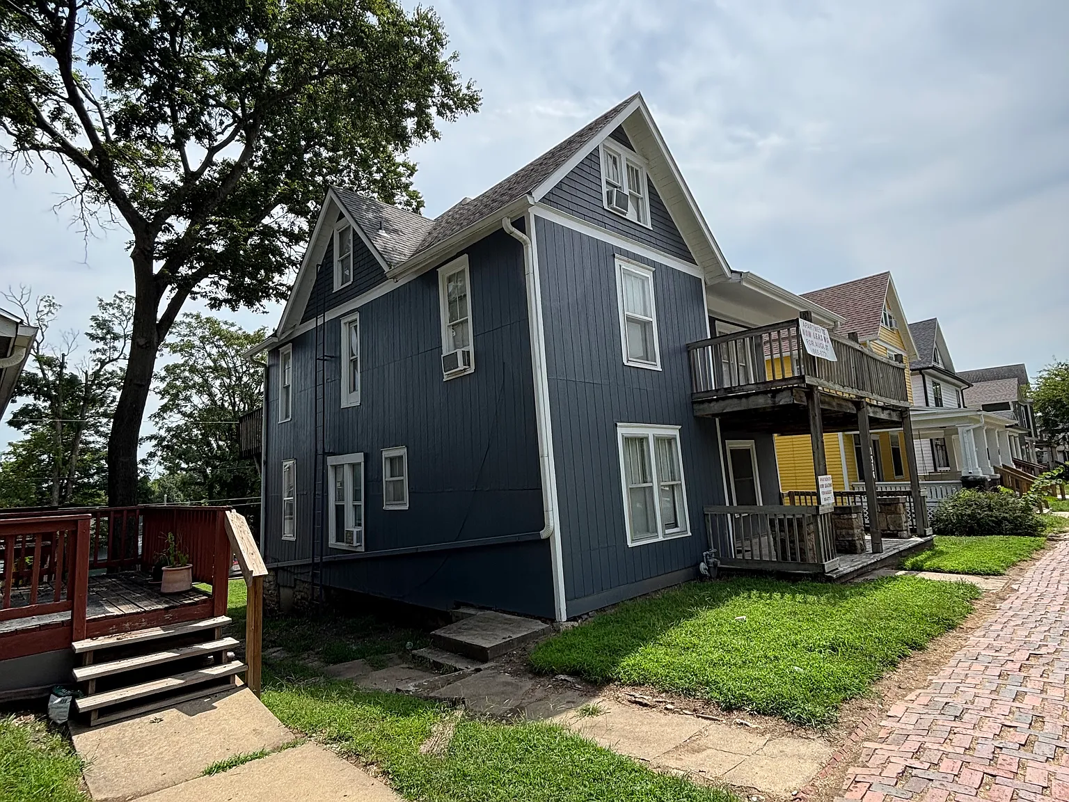 1316 Ohio St — Photo 2