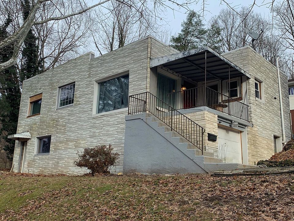 1st image of 440 Edgewood Ter