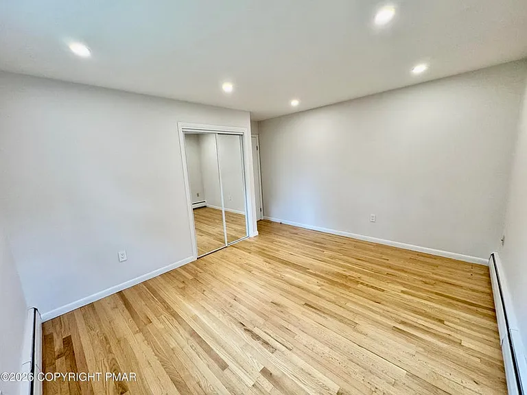 1111 Hillcrest Dr — Photo 10