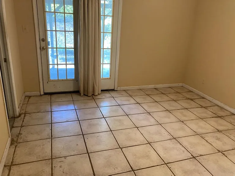 108 Timber Ln — Photo 12