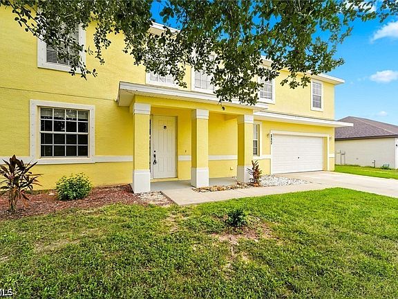 3rd image of 117 Shadow Lakes Dr