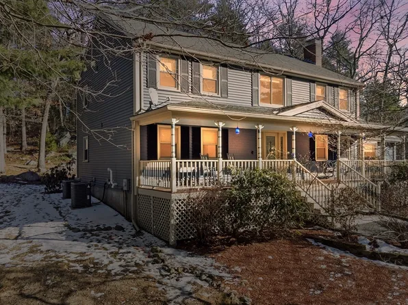 21 Agawam Rd, Sharon, MA 02067