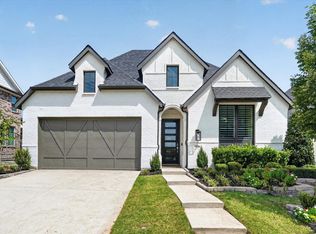 1604 Swan St, Van Alstyne, TX 75495