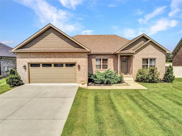 812 Olde Gap Ct, Bowling Green, KY 42104