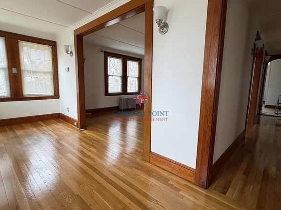 3rd image of 58A Washington St #A