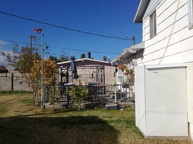 2nd image of 4529 N Amherst Ln