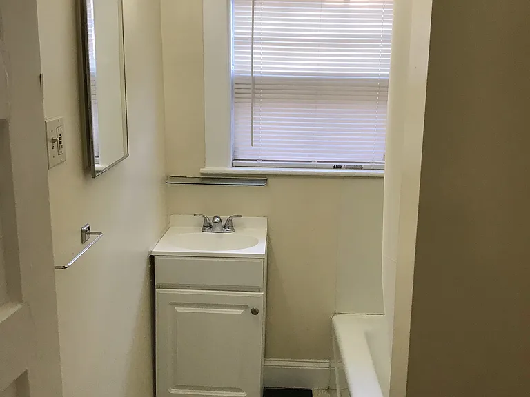 83 Mellen St #2 — Photo 10